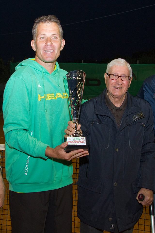 12983911_584344678400692_286316694158721618_o