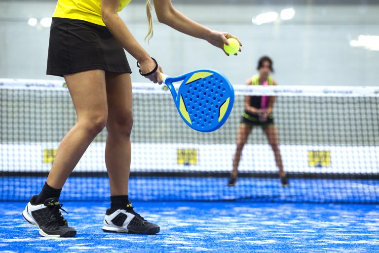 Padel: Istruzioni… d’uso per uno sport molto divertente!