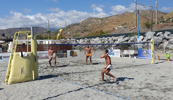 IL GRANDE RITORNO DEL BEACH TENNIS