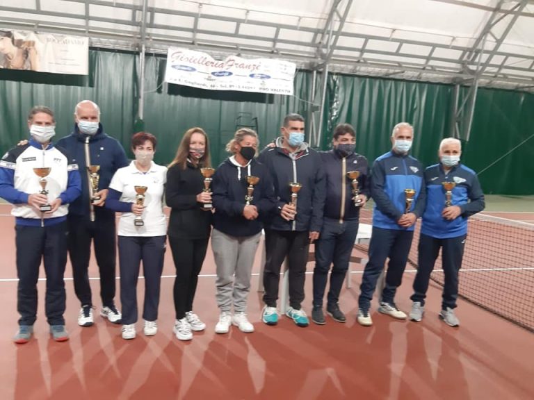 Tennis Ball Vibo Valentia: tutti i protagonisti dei Campionati Regionali Veterani 2020.